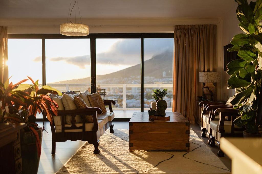 Radium Hall Guest House Cape Town Exterior photo